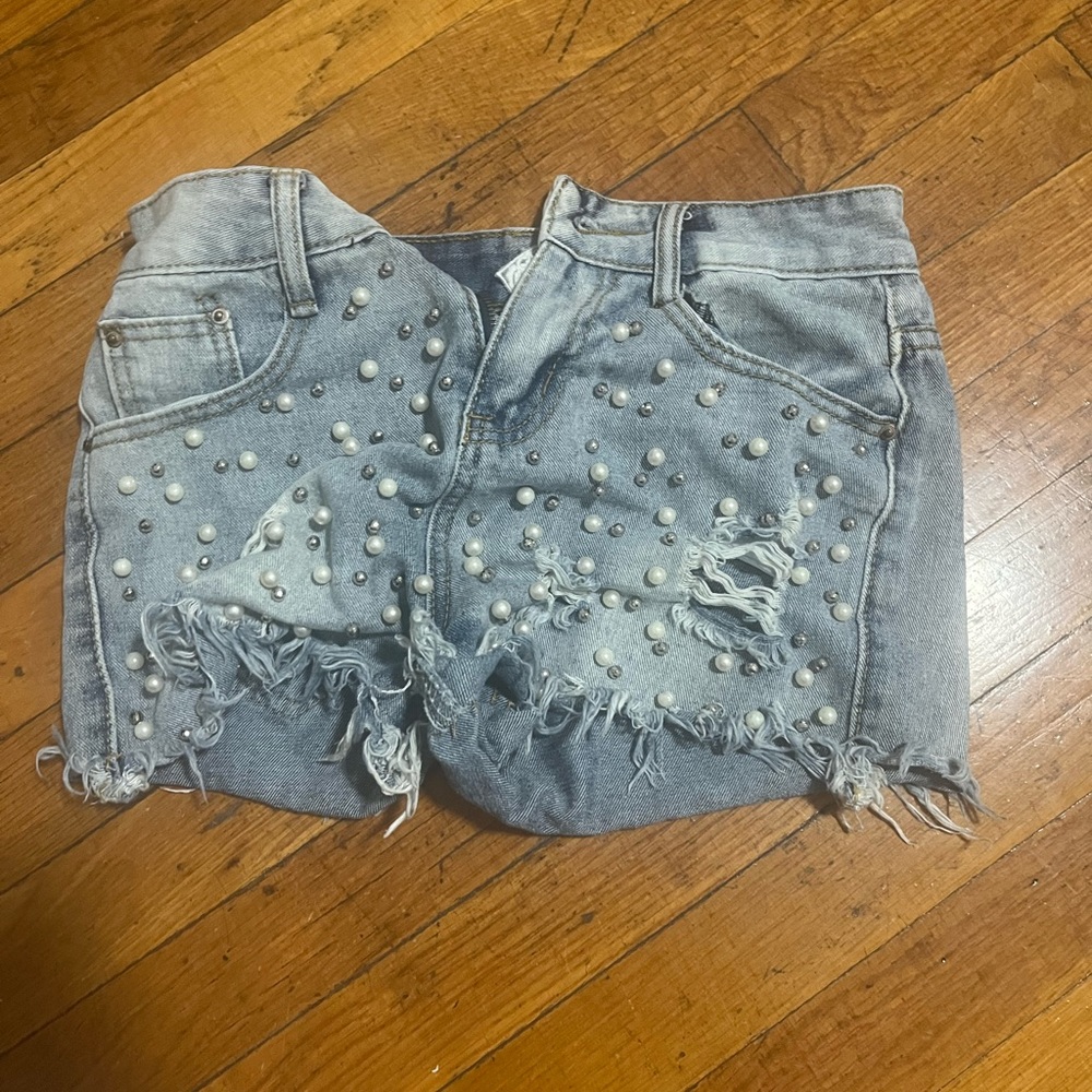 Pearl Jean Shorts